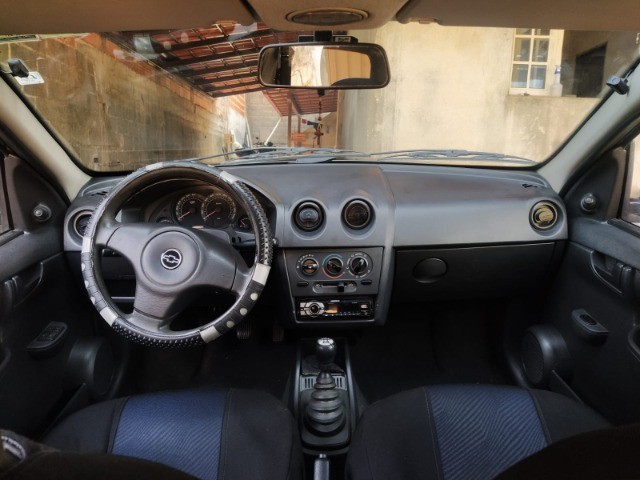 VENDO OU TROCO POR VEICULO DE MENOS VALOR