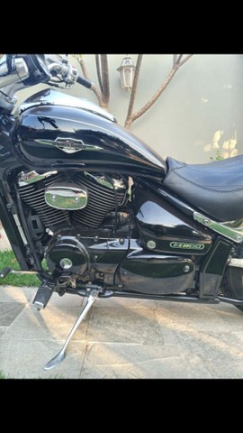 BOULEVARD M800 2007