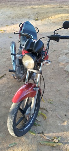 VENDO ESSA MOTO.