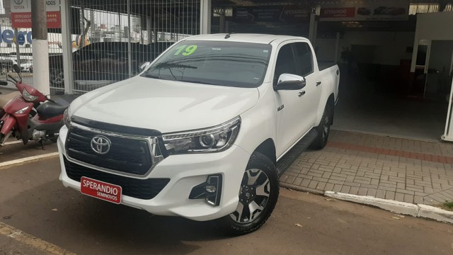 HILUX SRX 4X4 DIESEL AUTOMÁTICA 2019