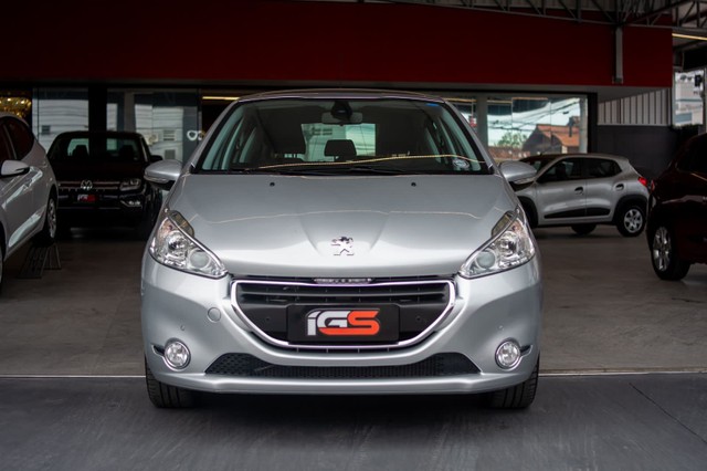 PEUGEOT 208 GRIFFE