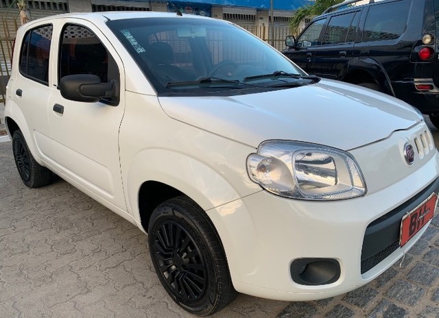 FIAT UNO VIVACE 2014