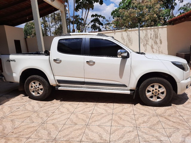 S10 LT AUTOMÁTICA 2013