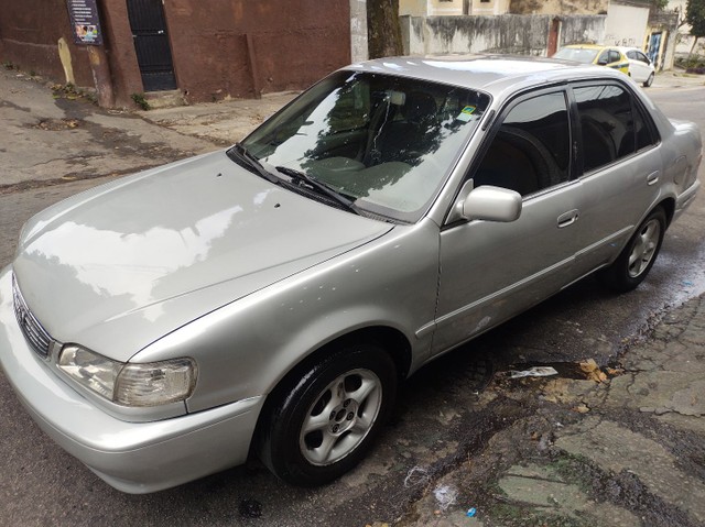 VENDO COROLLA