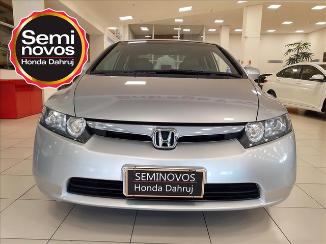 HONDA CIVIC 1.8 LXS 16V FLEX 4P AUTOMÁTICO