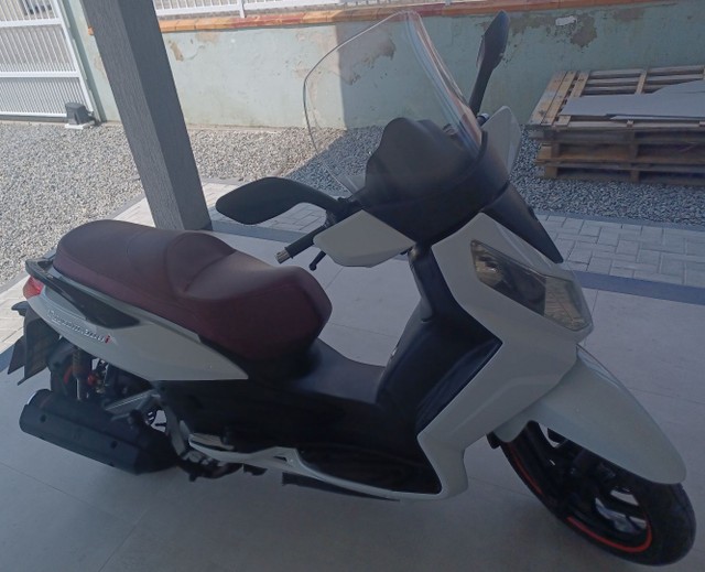 CITYCOM 300I 2013