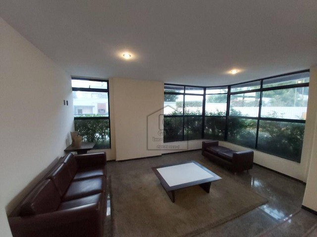 Apartamento com 3 dormitórios para alugar, 247 m² - Candelária - Natal/RN - AP0526 - Foto 8