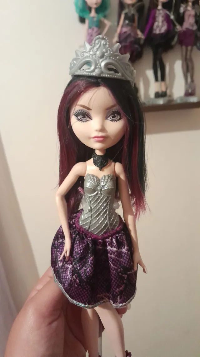 Boneca Articulada - Ever After High - Festa do Chá - Raven Queen