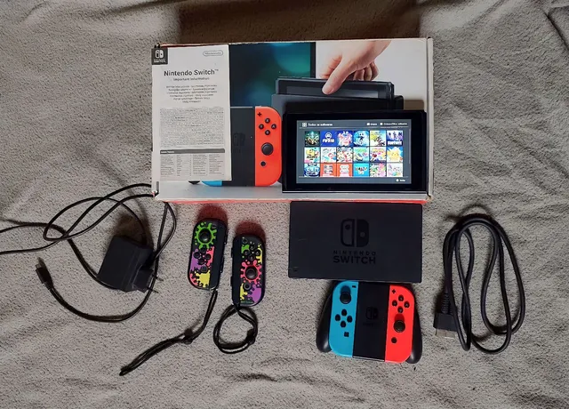 Nintendo Switch 32gb v1 Original Bloqueado (Sem Jogos)