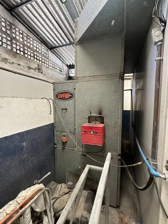 Cabine de pintura DMC + Plano aspirante + Compressor de parafuso com secadora PUMA - Foto 2