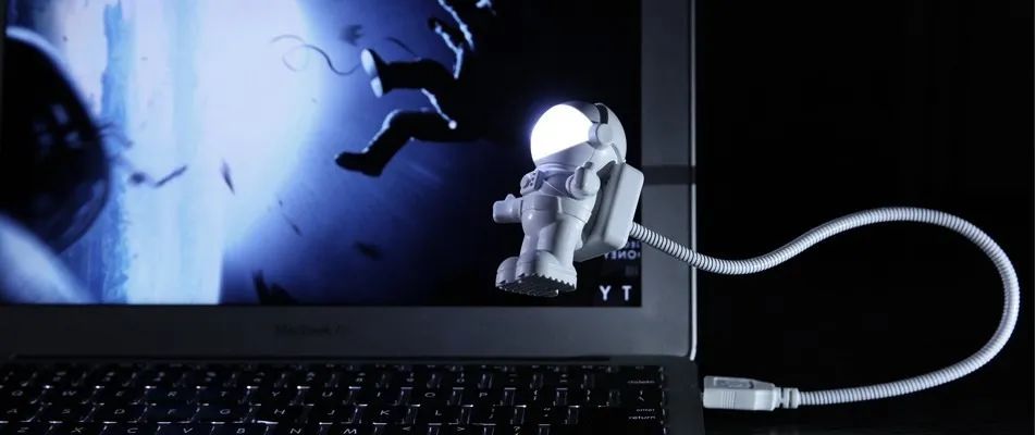 Luminária Astronauta LED - USB - Foto 3