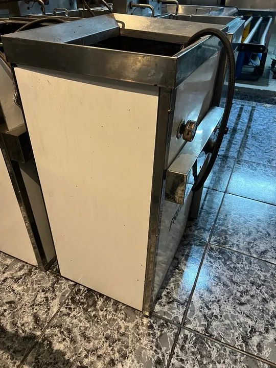 Fritadeira água e óleo a gás 30l Venâncio parcelamos em até 12x  - Foto 3
