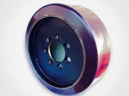 Roda Tração Empilhadeira Elétrica - Poliuretano - Foto 5