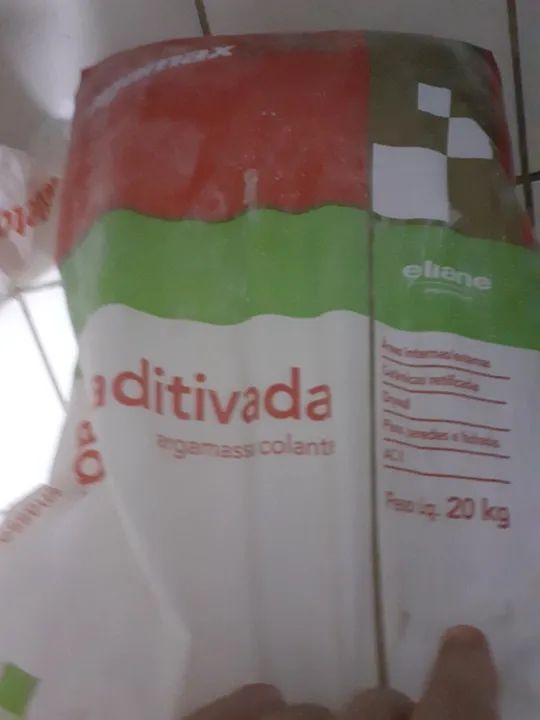 Argamassa colante ACII Aditivada Cerâmica Externo 20kg - Eliane