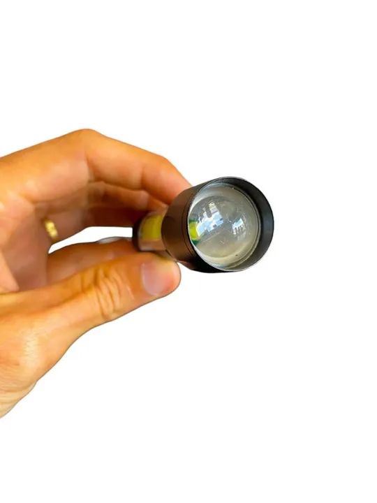 MINI LANTERNA LED RECARREGÁVEL  - Foto 4
