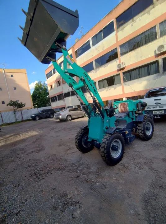Mini Carregadeira Agrícola, pra vender rápido  - Foto 2