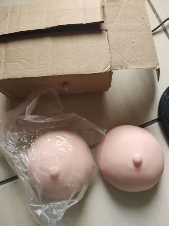 Peitinhos de Silicone (Prótese Mamária) - Foto 3