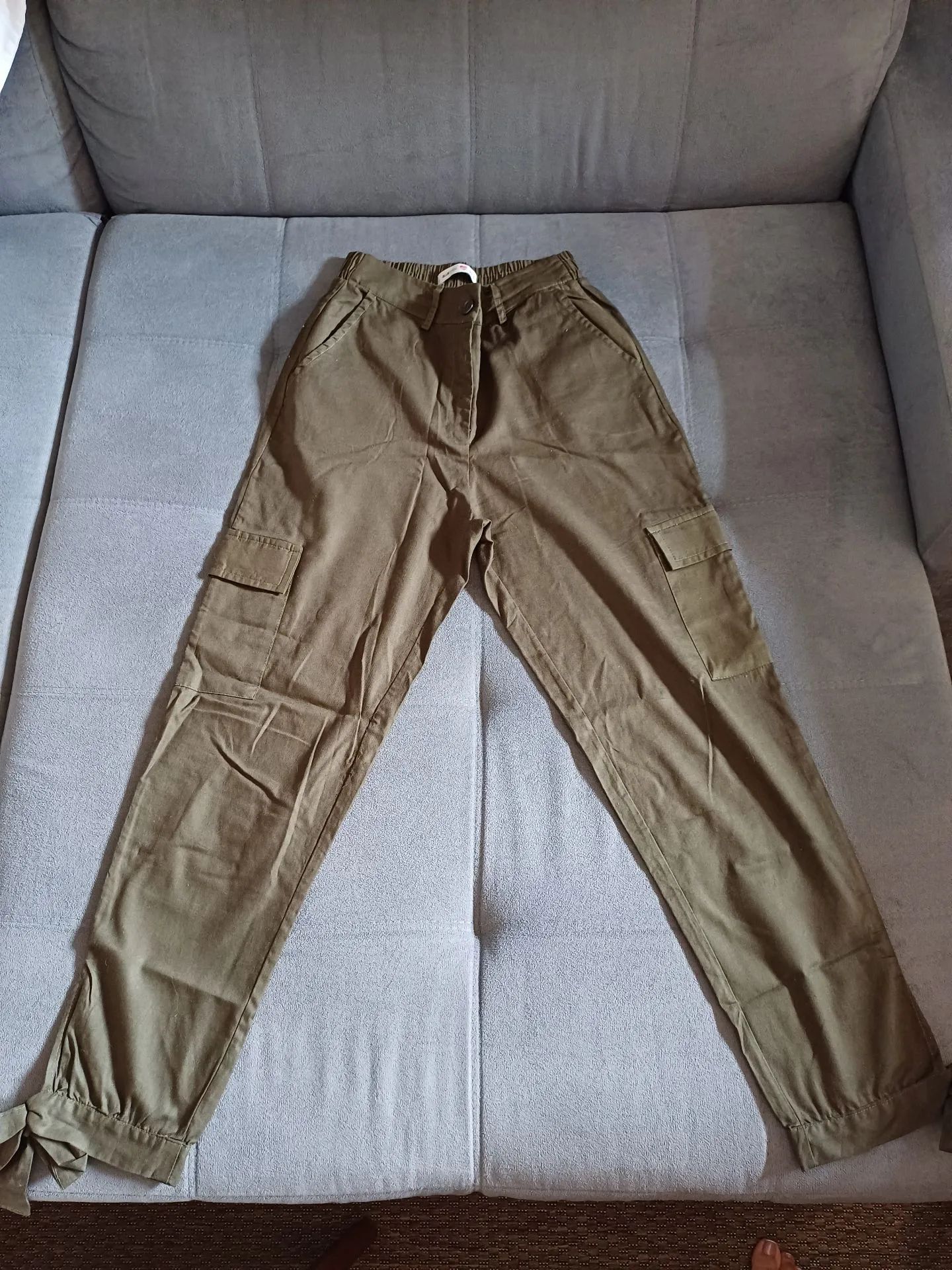 Calça Cargo Feminina Tamanho M - Foto 4