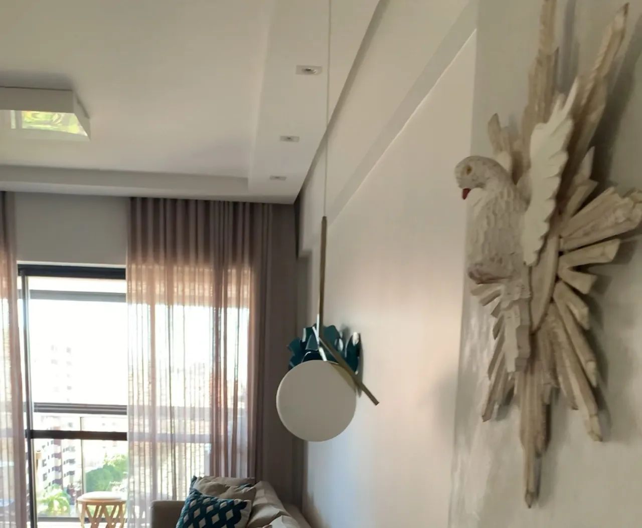 Lustre Moderno com Design Inovador