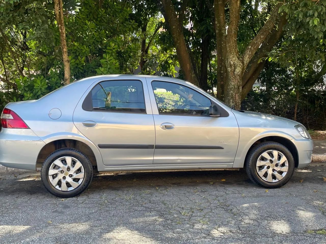 Prisma 1.4 LT 2011 único dono - Foto 2