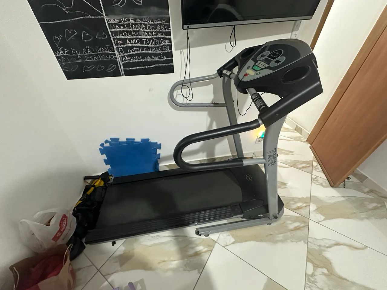 Esteira TREO T208
