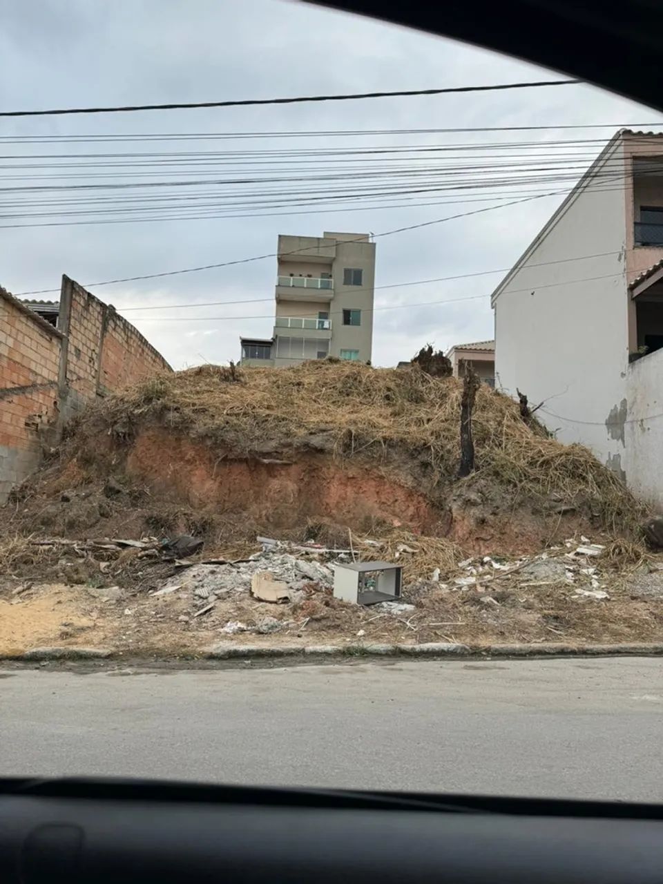 Lote 360m² no bairro Masterville - Ótima localização!