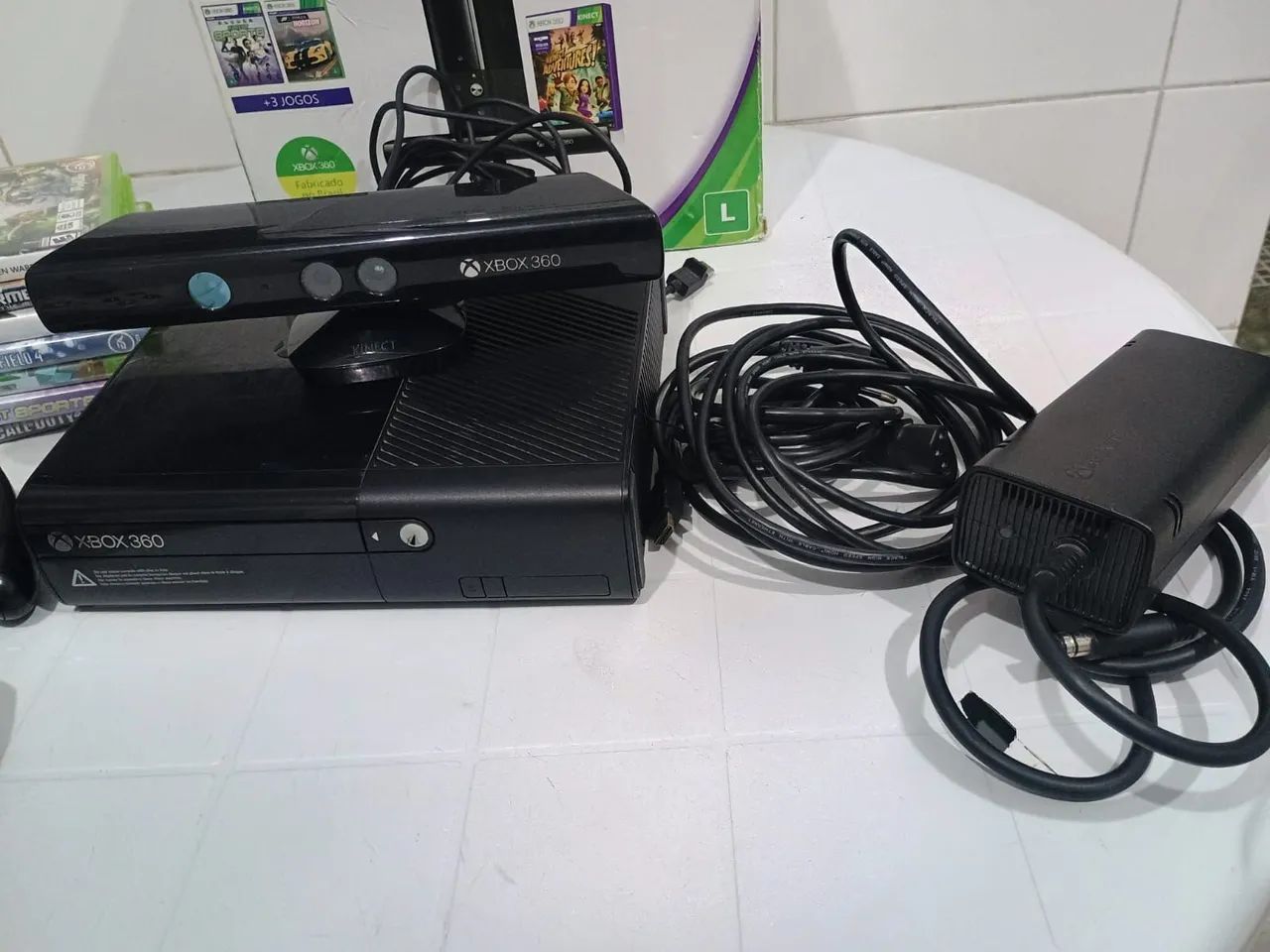 Xbox 360 bloqueado Kinect 2 controles e jogos