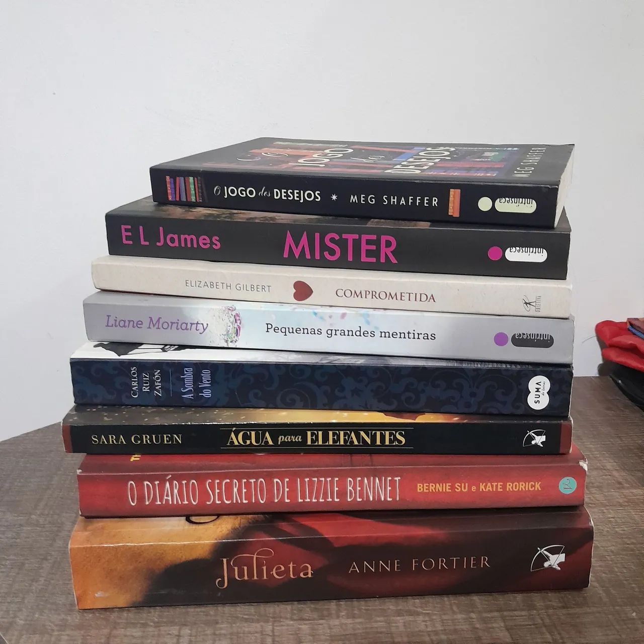 Livros diversos lote - Romance, Suspense e Literatura
