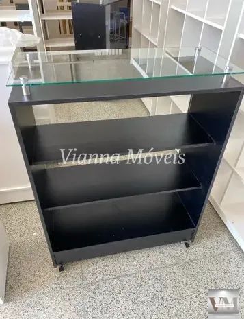 Balcão Expositor com Tampo de Vidro - Preto