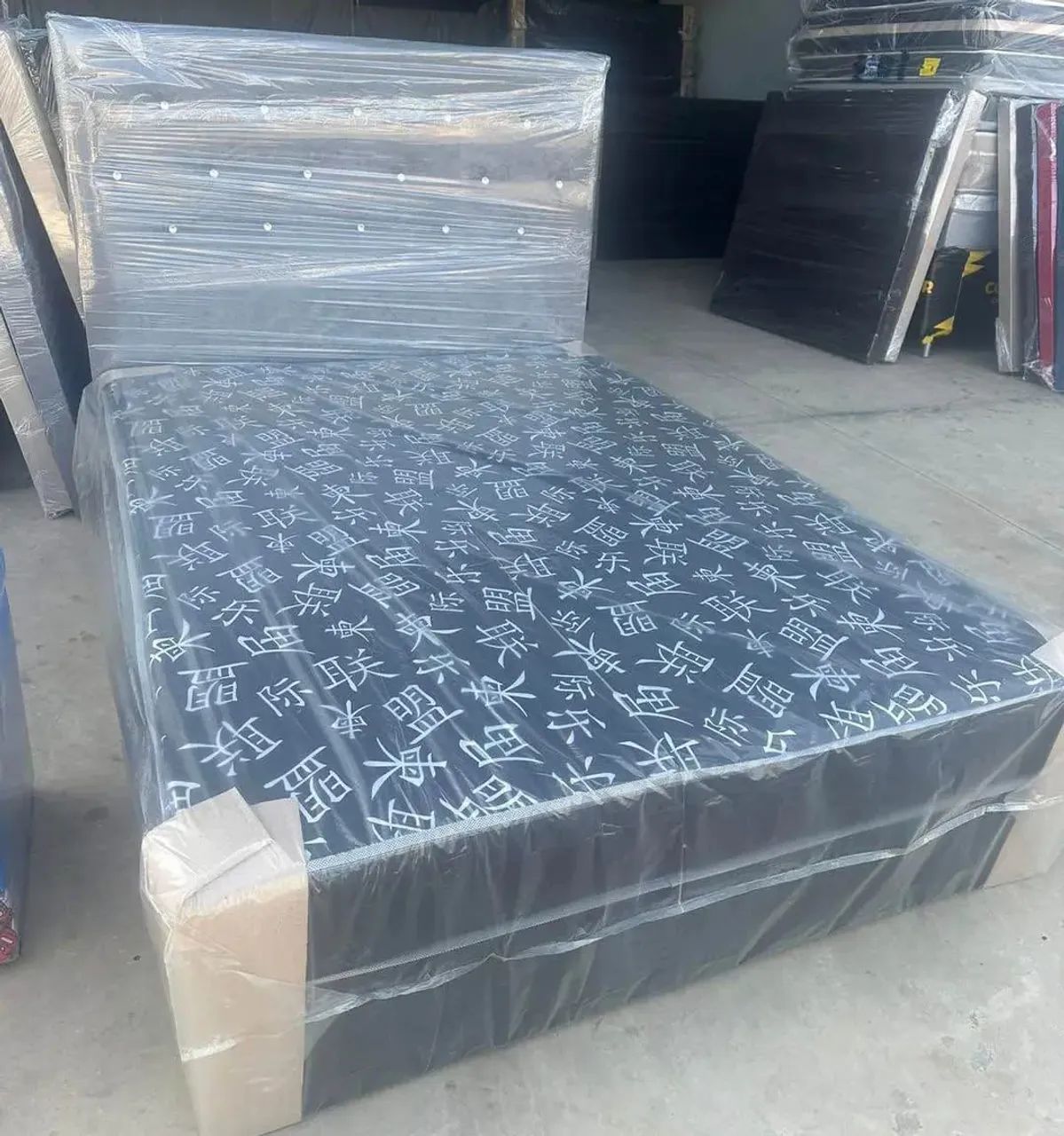 Cama Box Casal com colchão e Cabeceira! Frete grátis  - Foto 3