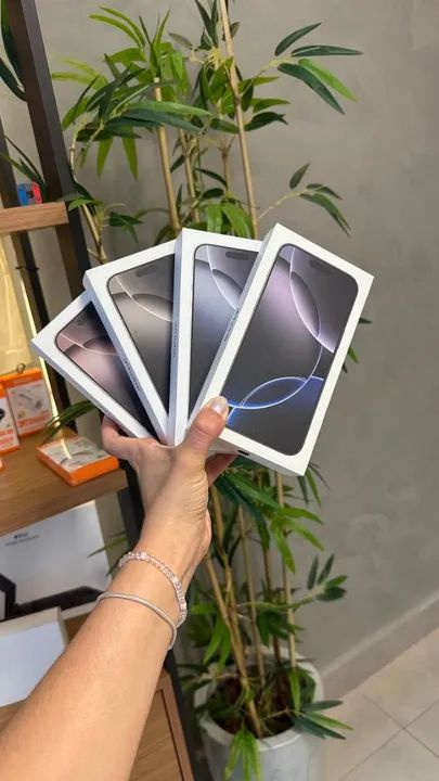 iPhone 16 Pro Max 256 GB | Loja Física | 1 Ano Garantia | Até 18x | Brindes Especiais