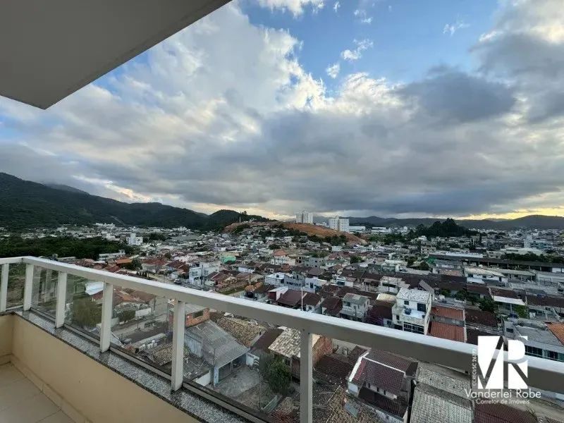 Imperdível: Apartamento para locação em Camboriú-SC, bairro Cedro, 2 quartos, 2 salas, 1 v
