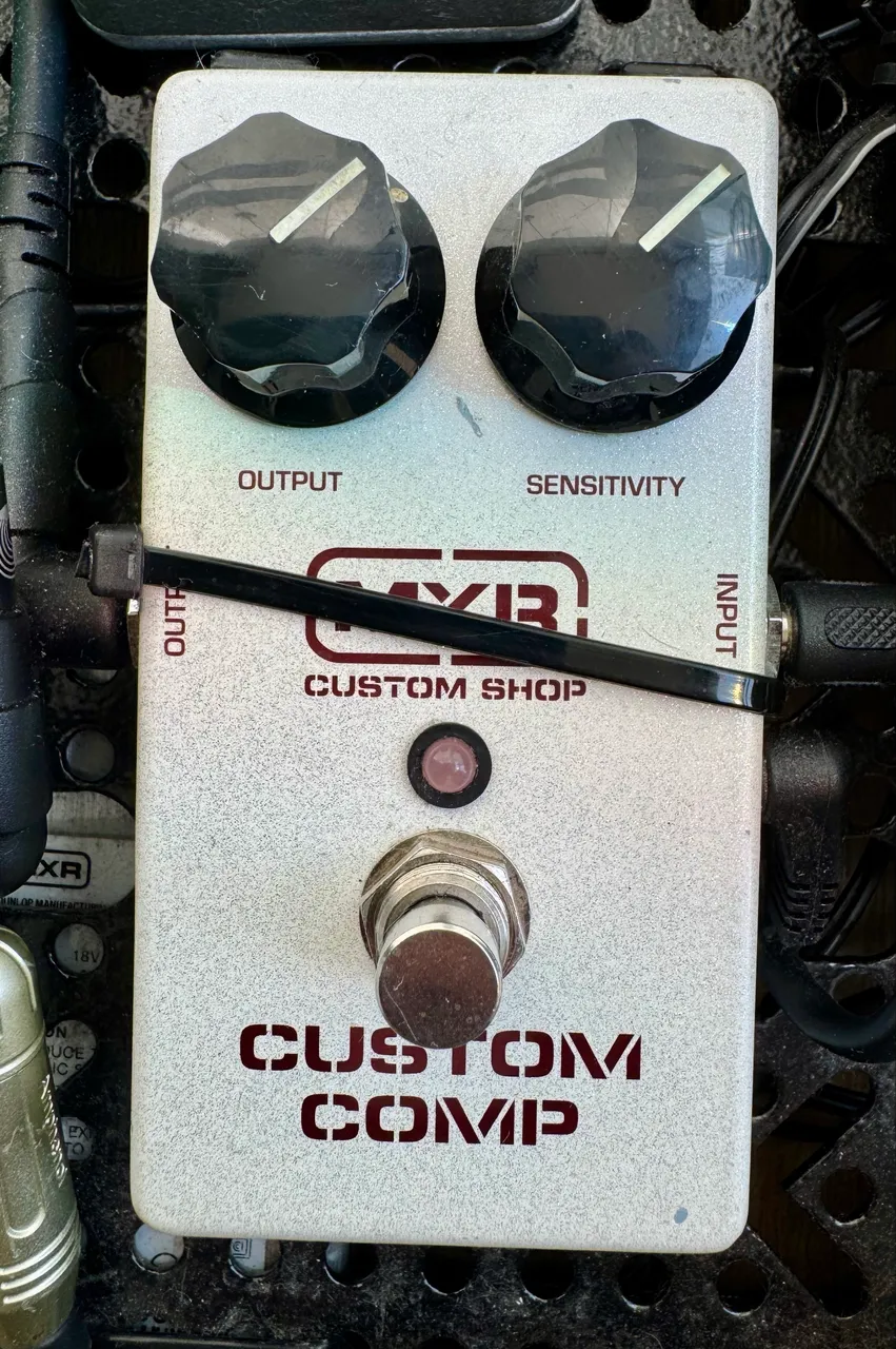 Pedal Compressor Forest Green | Mad Professor - Instrumentos