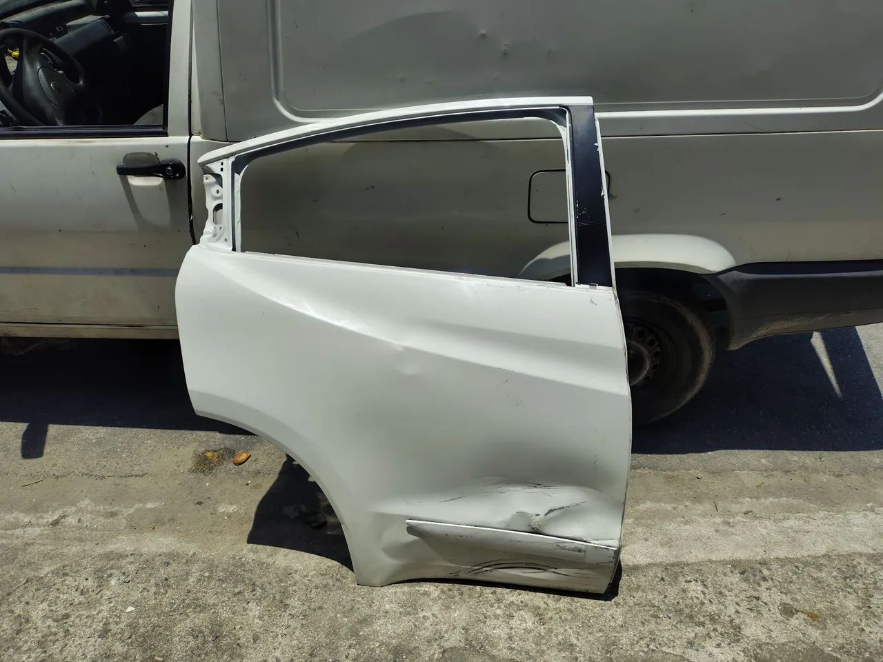 Porta traseira direita Honda hr-v 2015 a 2022 original c detalhe 