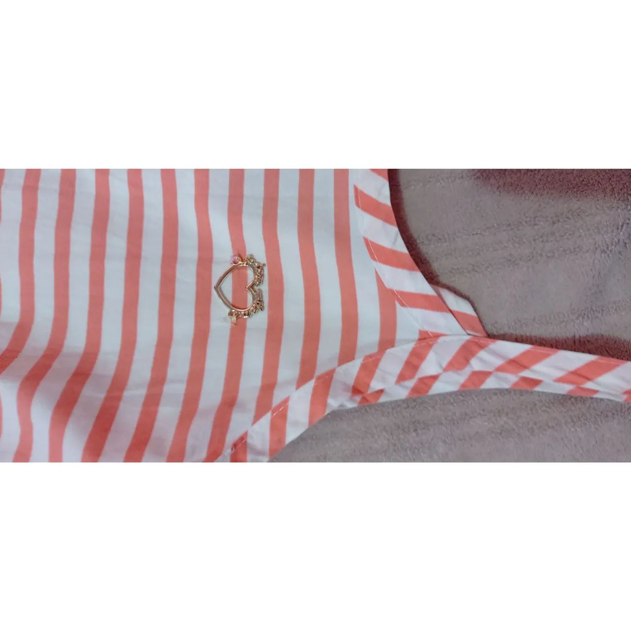 Vestido listrado infantil rosa e branco - Foto 3