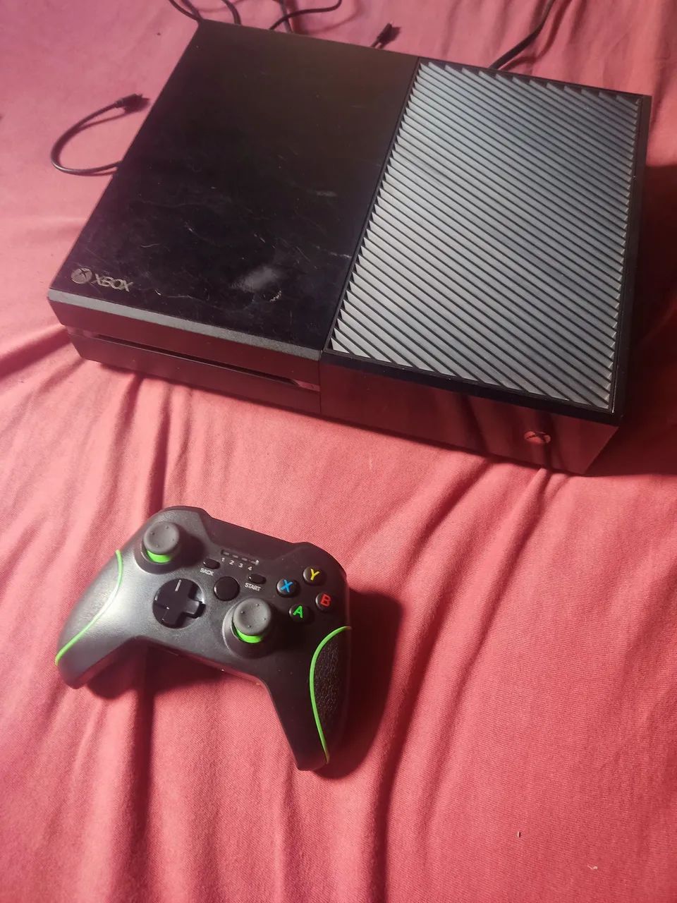 Xbox One c/ 3 jogos e controle.  - Foto 3