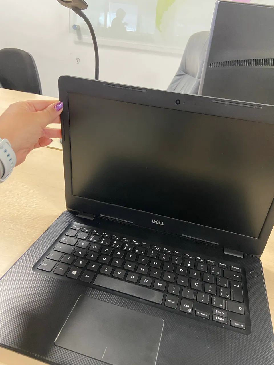 Notebook DELL VOSTRO 3481  - Foto 4