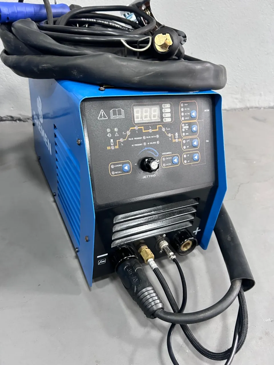 Tig ac/dc 200 amperes