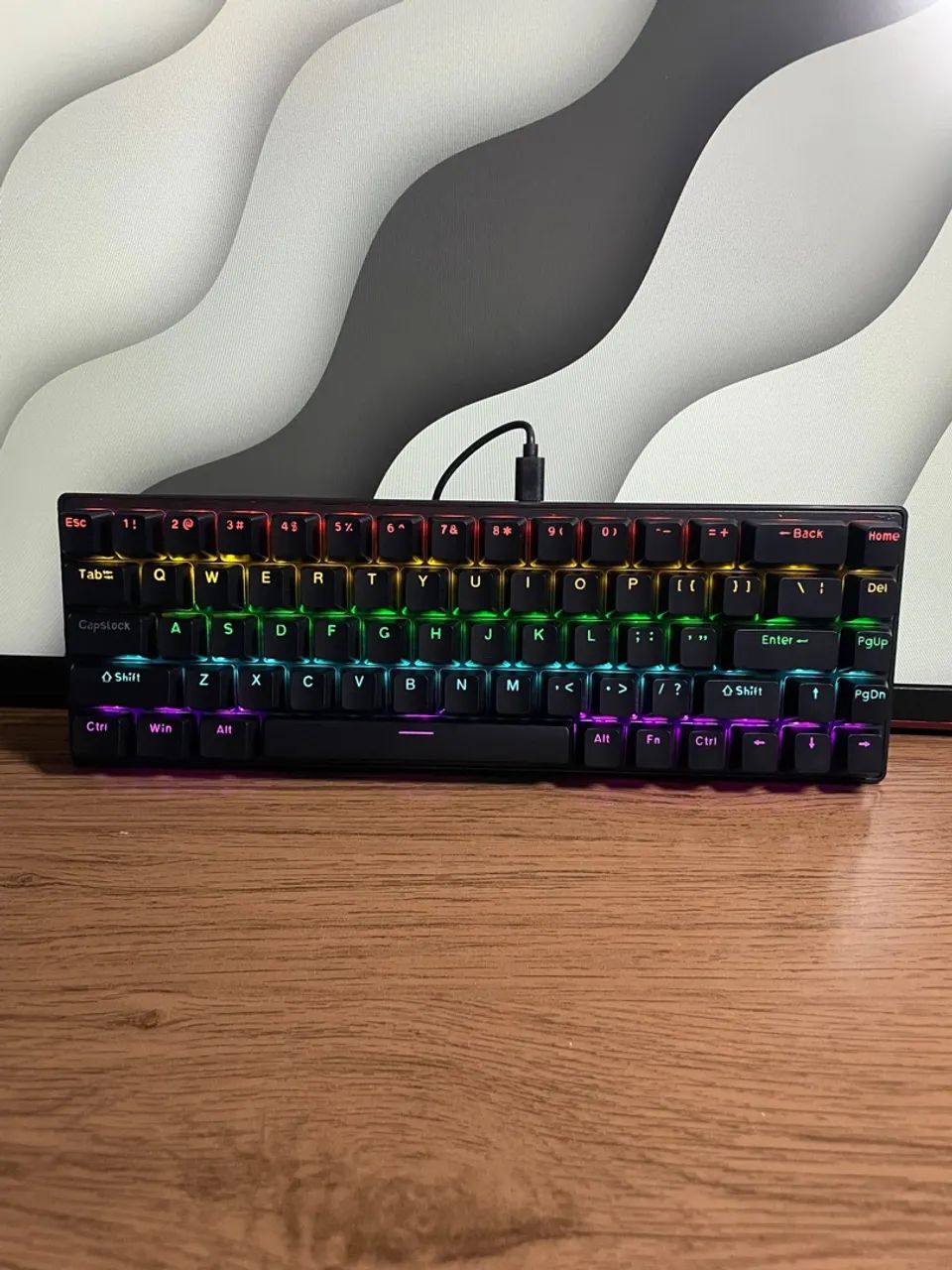 Teclado Mecânico SKYLION-K68 - Preto [Lacrado]