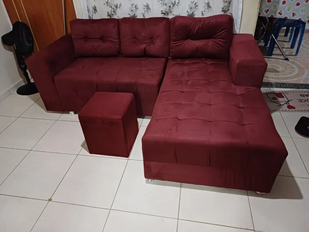 Sofá cheyse de 3 lugares modular em tecido suede - Foto 5
