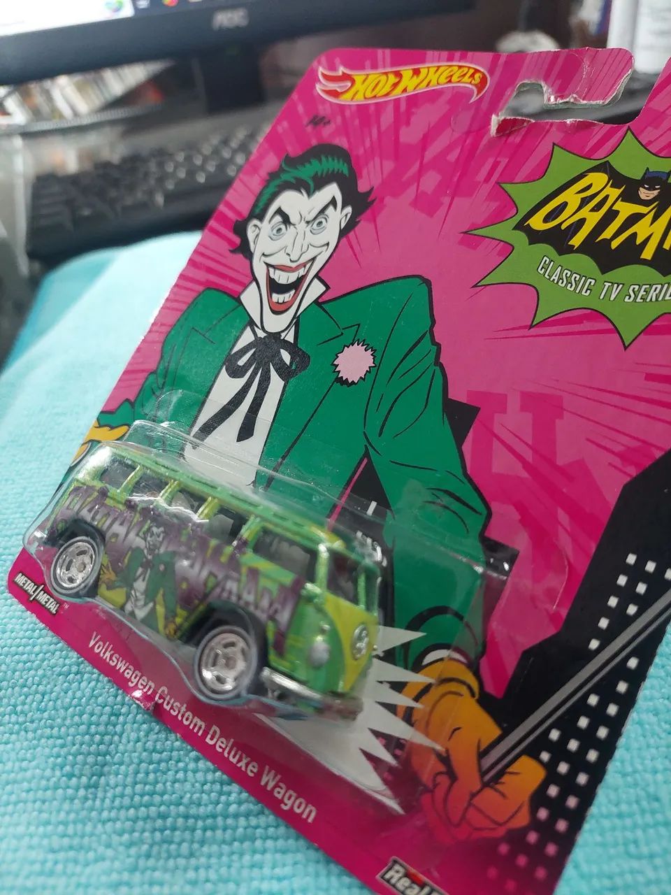 Carro Hot Wheels Batman Classic TV Series - Foto 3