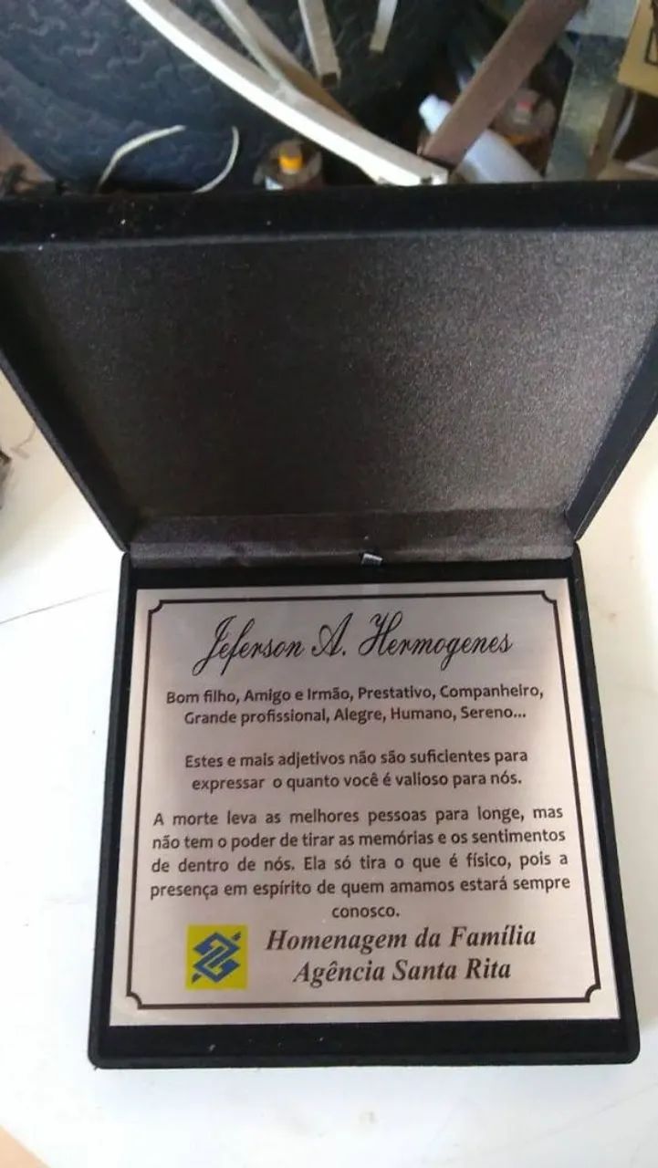Placas de Homenagem  - Foto 2