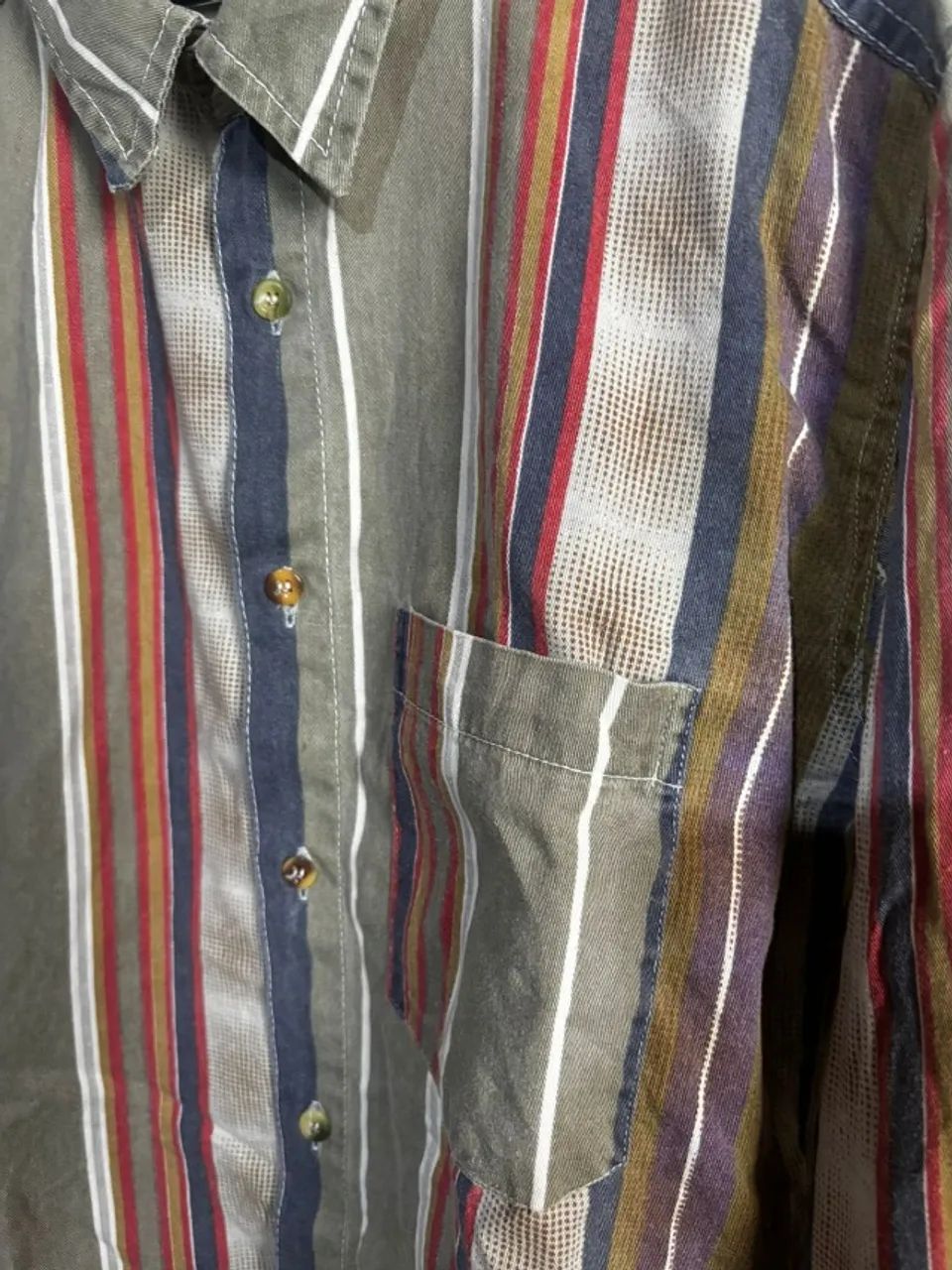 Camisa Listrada anos 90 - Foto 2