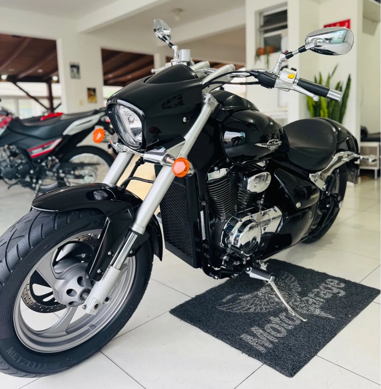 Suzuki Boulevard M800 - 2013 IMPECÁVEL  - Foto 3