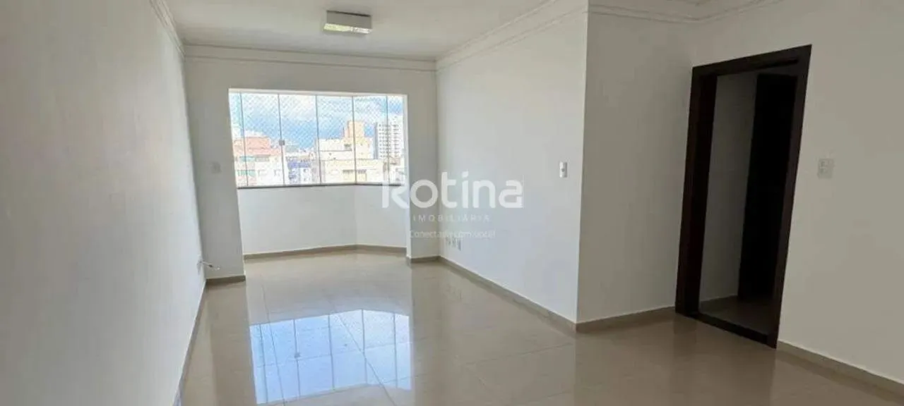 Apartamento para alugar, 3 quartos, Santa Mônica - Uberlândia/MG - Rotina Imobiliária