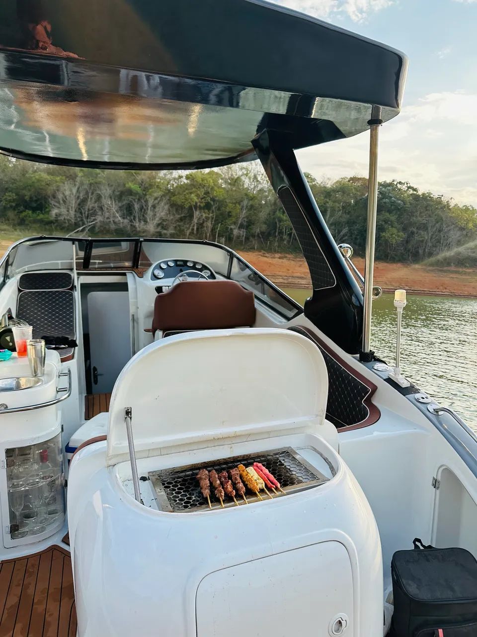 Lancha 32 pés 2019 zerada  - Foto 4