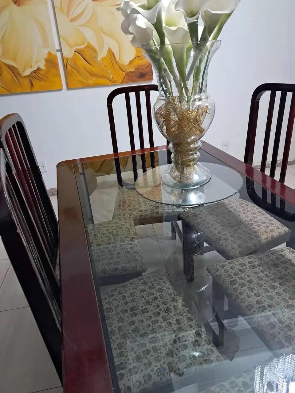 Mesa de Jantar de Madeira com 6Cadeiras - Foto 2