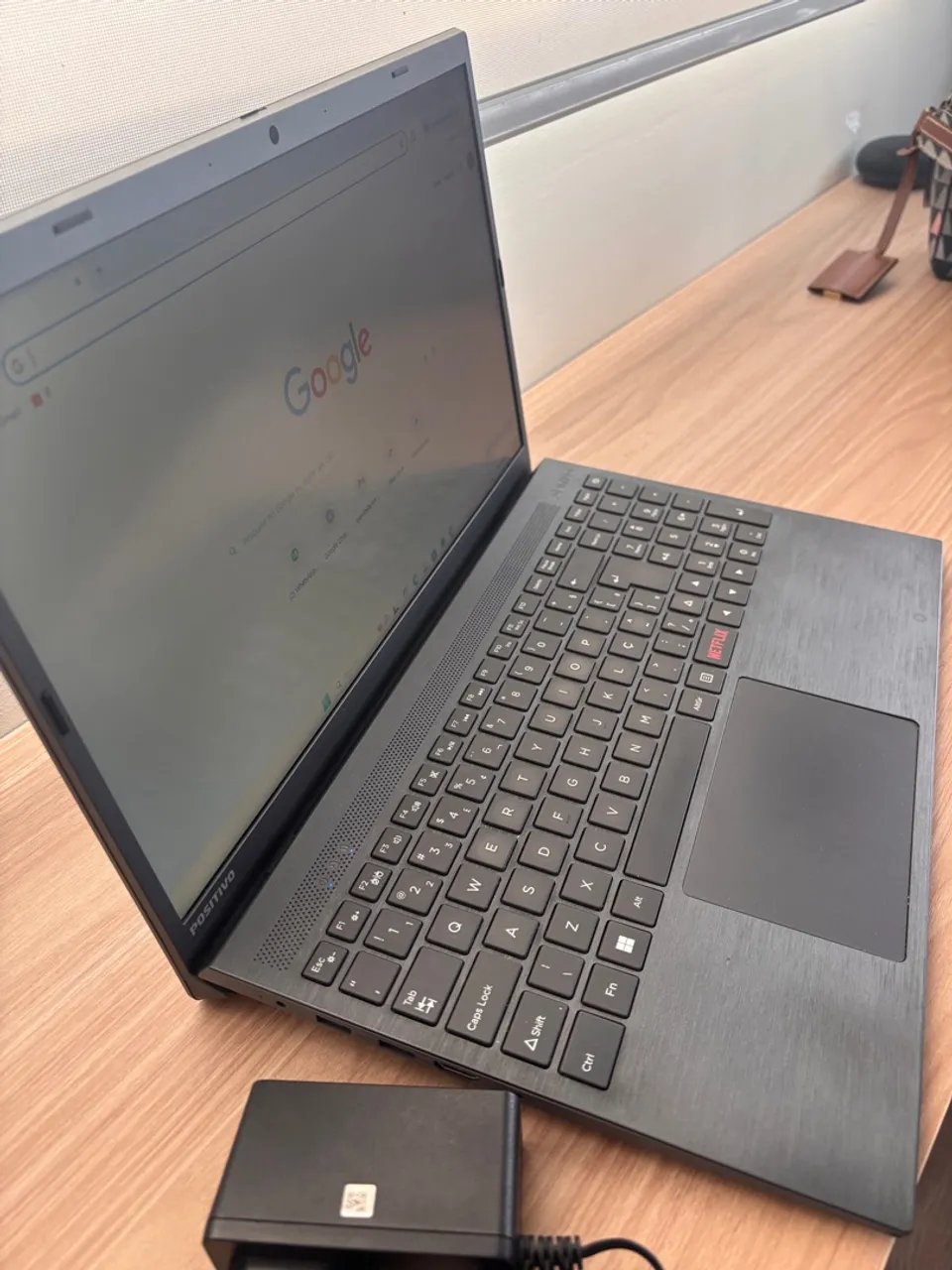 Notebook Positivo 4GB Intel Celeron