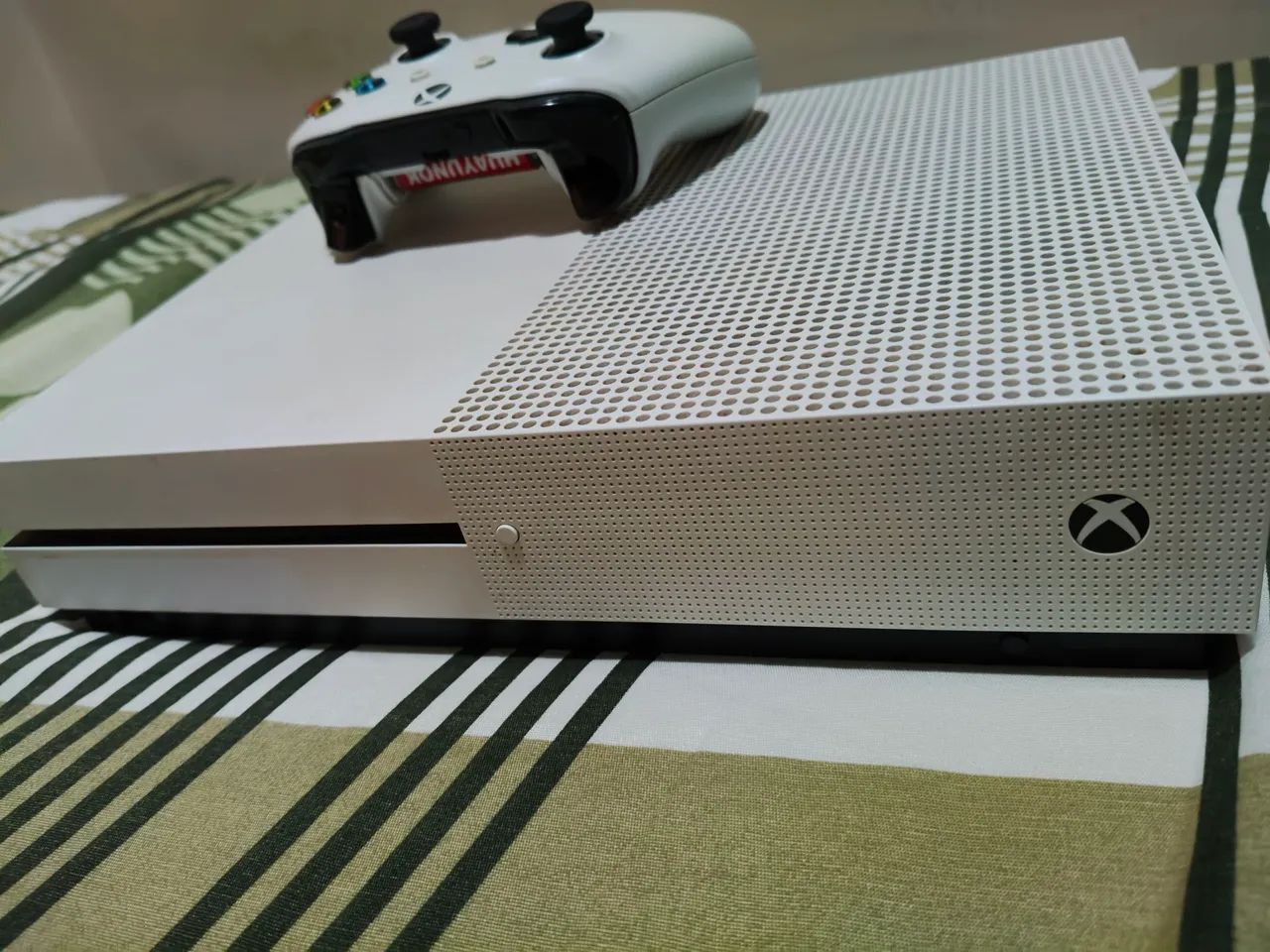Xbox One Branco - Console de Vídeo Game - Foto 4