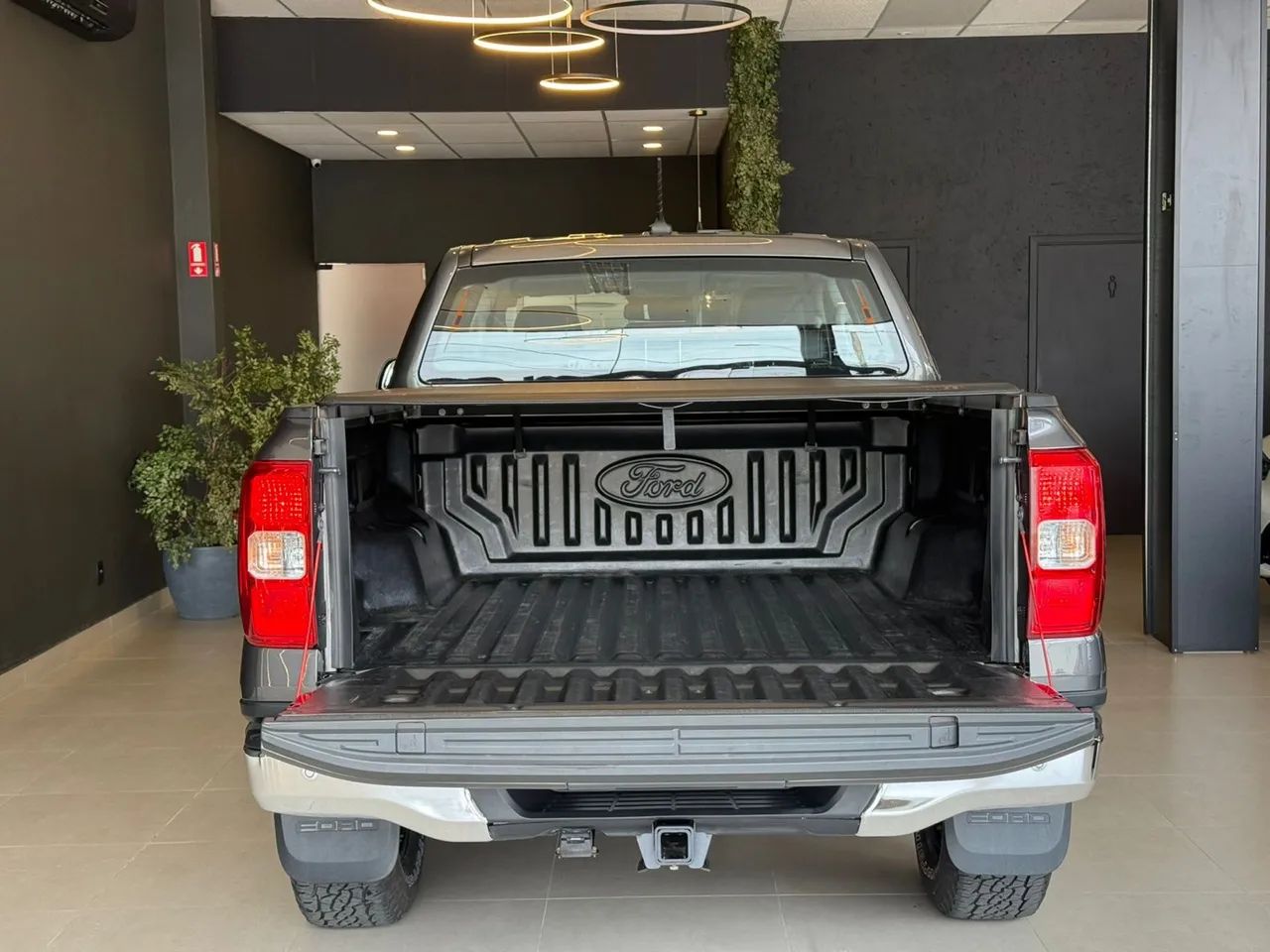 Ford Ranger XLT 3.0 V6 4X4 CD TB Die. Aut. 2024 - Foto 5